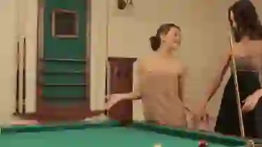 Секс на бильярдном столе. Порно видео с Eveline Neill, Timea Bella