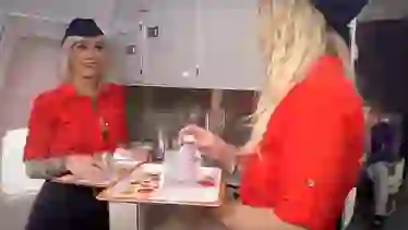 Kleio Valentien потрахалась  прямо во время полета